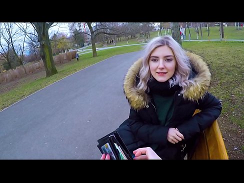 ❤️ Ingoia la sborra calda di uno sconosciuto per soldi - pompino nel parco di Eva Elfie ❌ Video di sesso di qualità al it.sexogolic-info.ru